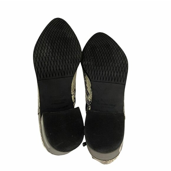 Blondo Women's NWT Elvina Snake Embossed Leather Waterproof Ankle Booties Size 7 - Picture 8 of 9